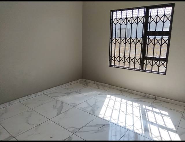 3 BEDROOM HOUSE FOR SALE IN VANDERBIJLPARK CE 3